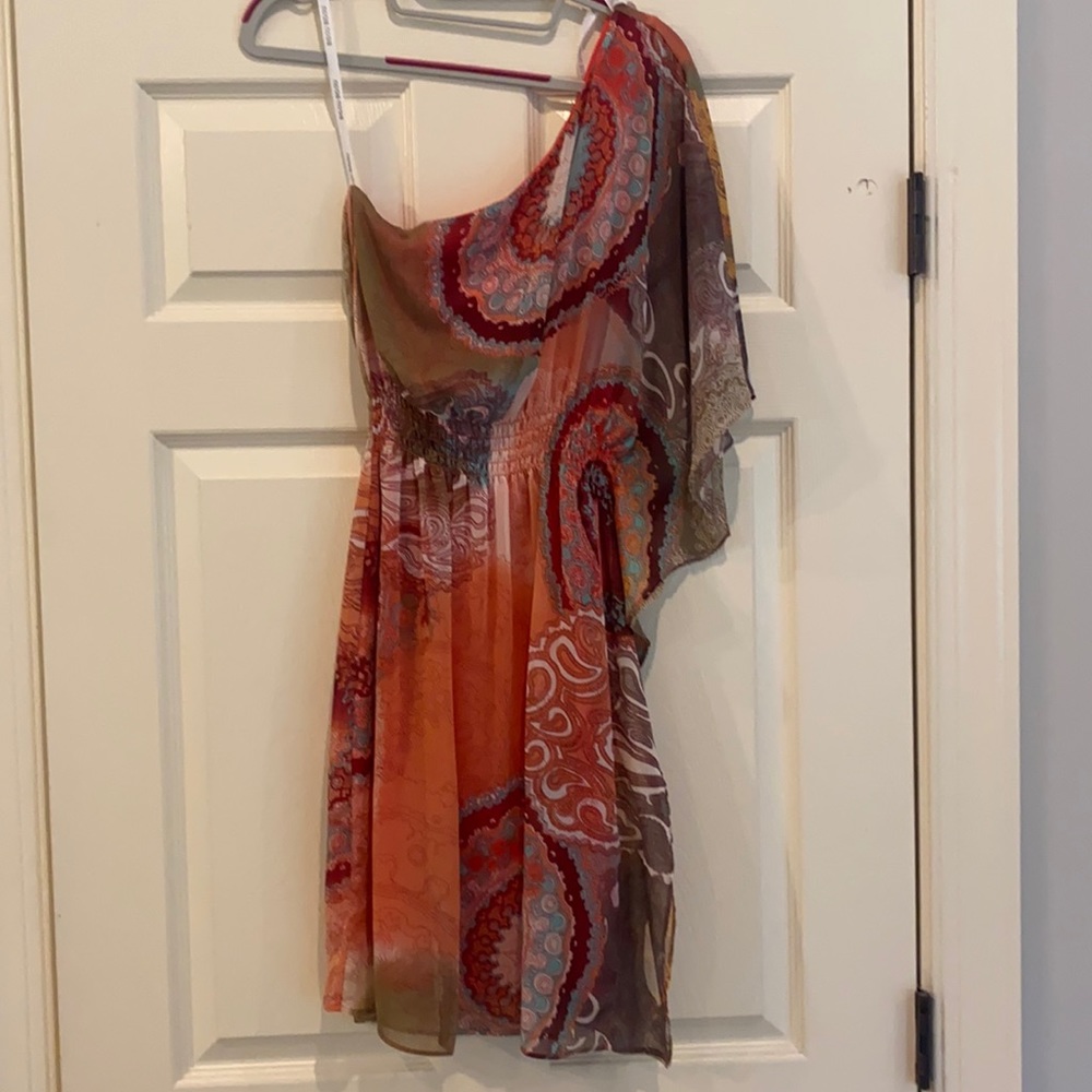 One shoulder dress